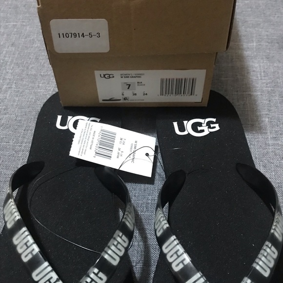 UGG sandals - Picture 2 of 3